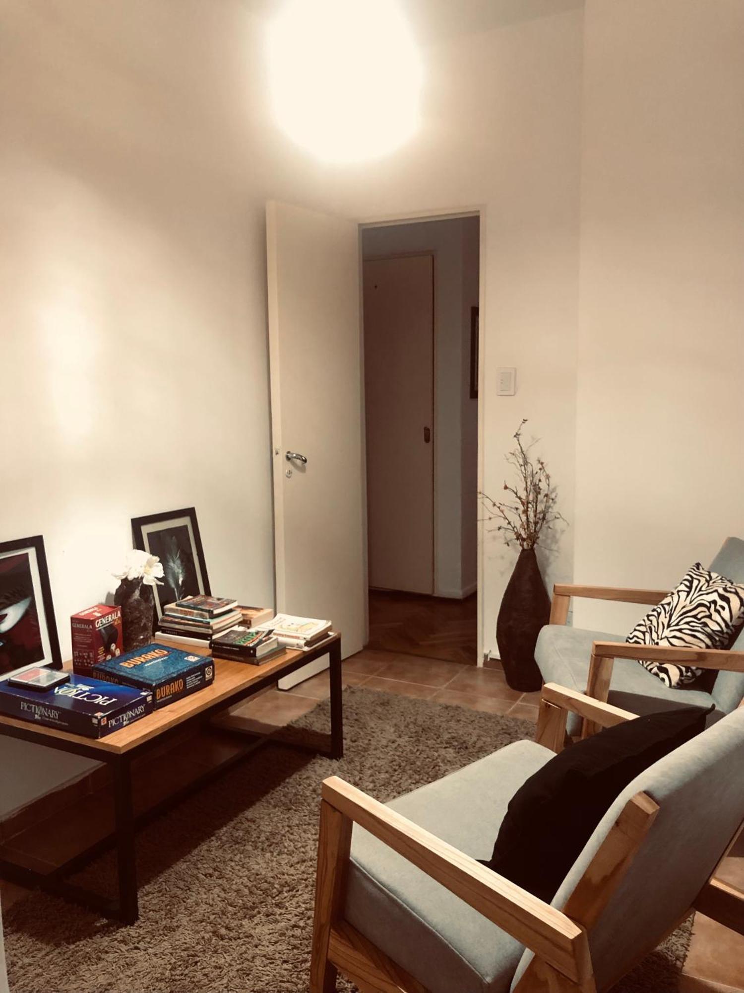 Comodo Y Calido * Ciudad Autónoma de Buenos Aires